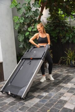 Decathlon Katlanır Yürüyüş Bandı - 14 Km/Sa - Compact RUN100